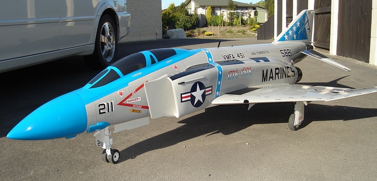Johns F4